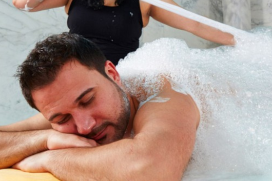massage in diamond wing spa